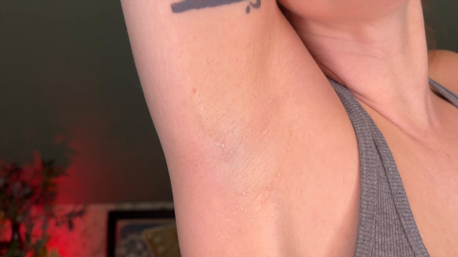 SneezeGoddess – Sweaty Step Mom Armpit Gooning